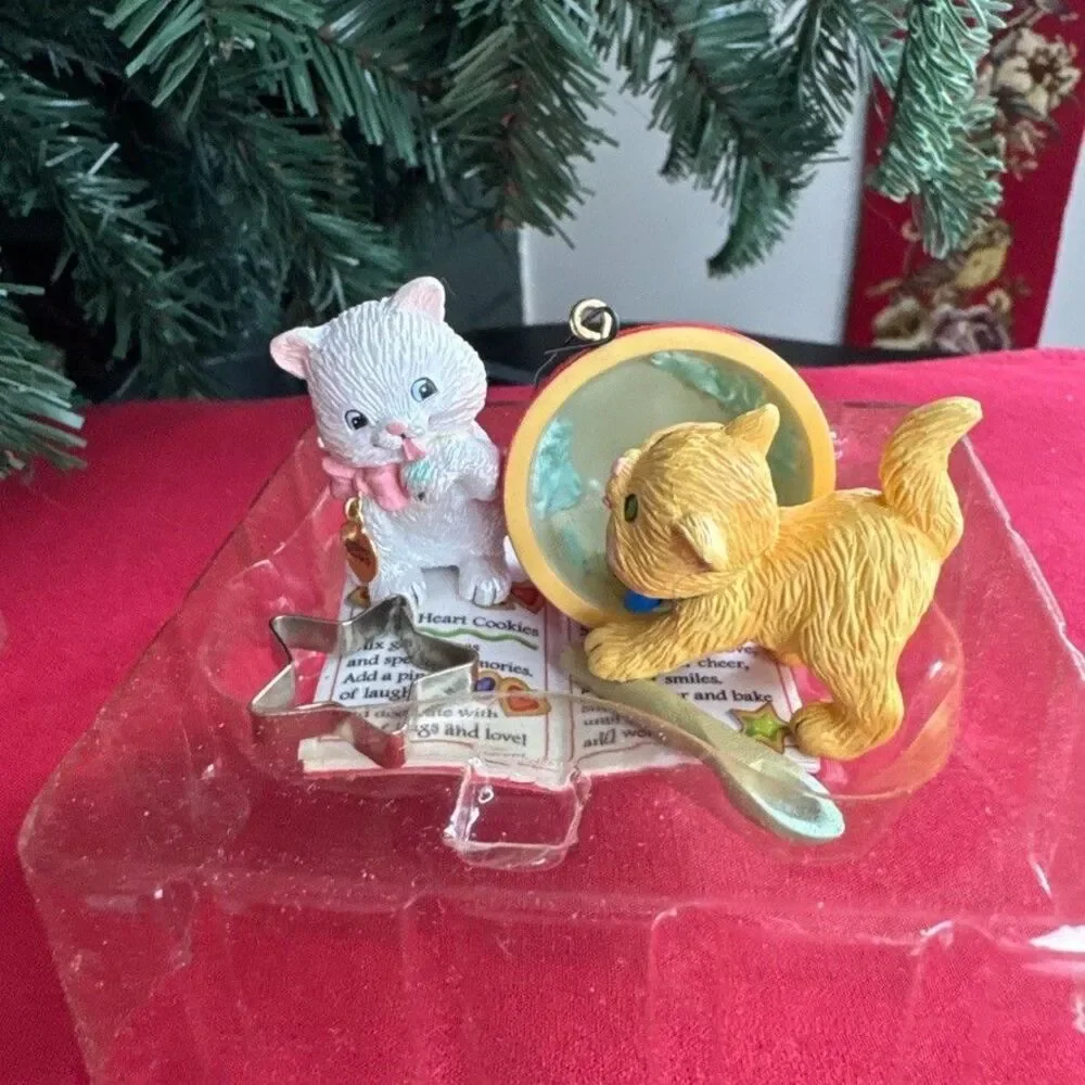 Carlton Cards Heirloom Collection Merry Mischief Makers 10 Cat Kitten Ornament